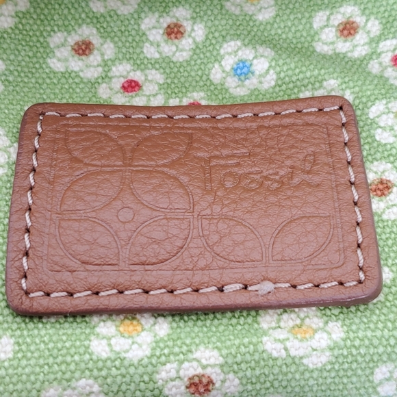 Fossil  floral coated leather muticolor purse - Picture 11 of 13